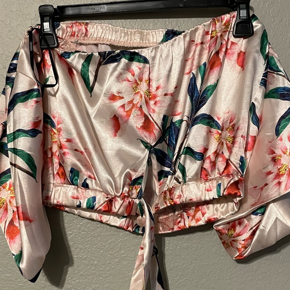 Off-the-shoulder crop top